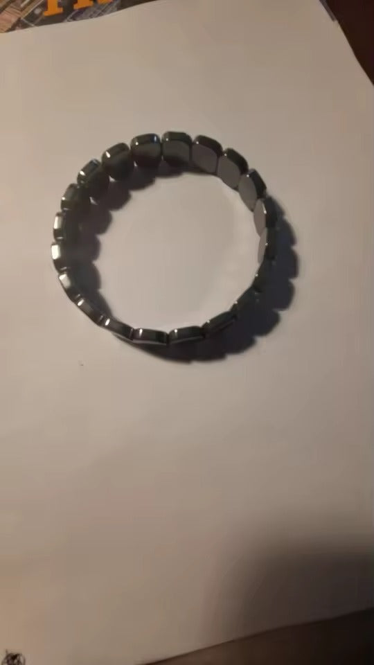 T***r